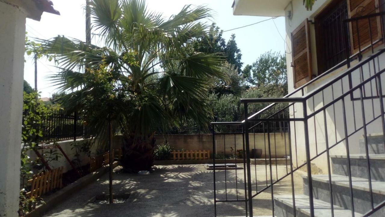 Residenza Monopati Beach Methoni Pierias Apartment Luaran gambar