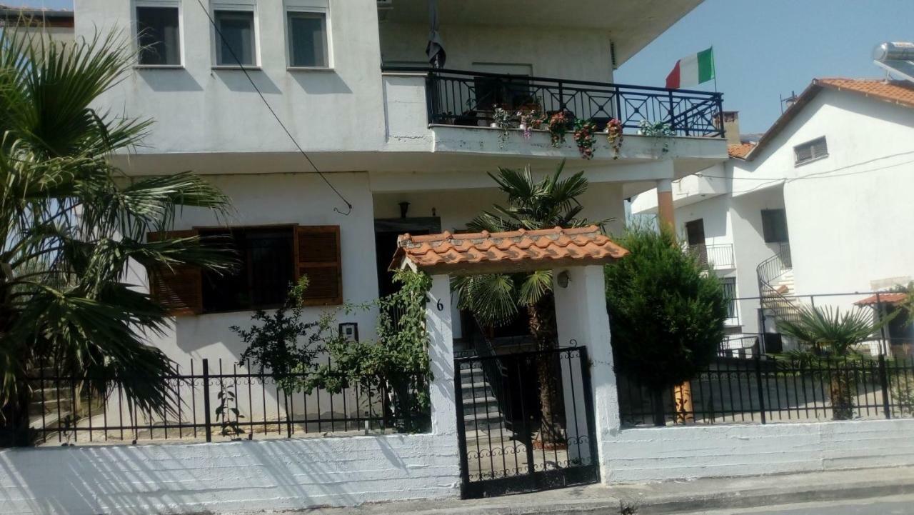 Residenza Monopati Beach Methoni Pierias Apartment Luaran gambar